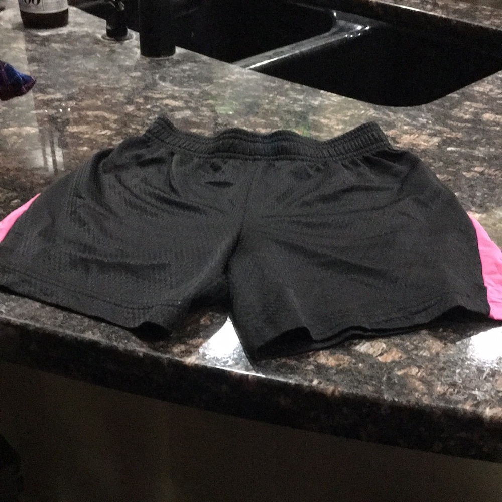 Danskin now 7/8 shorts